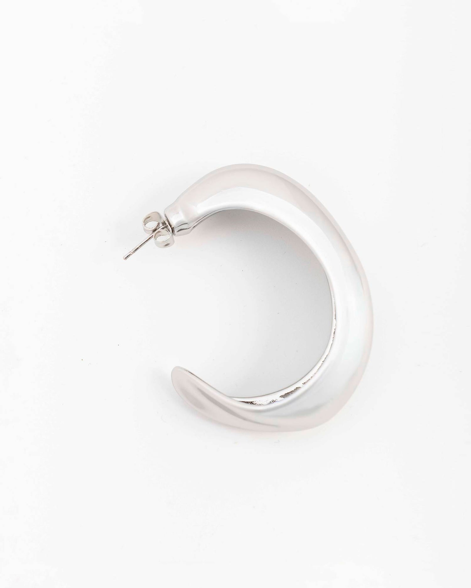 SEMI-CIRCLE EARRING