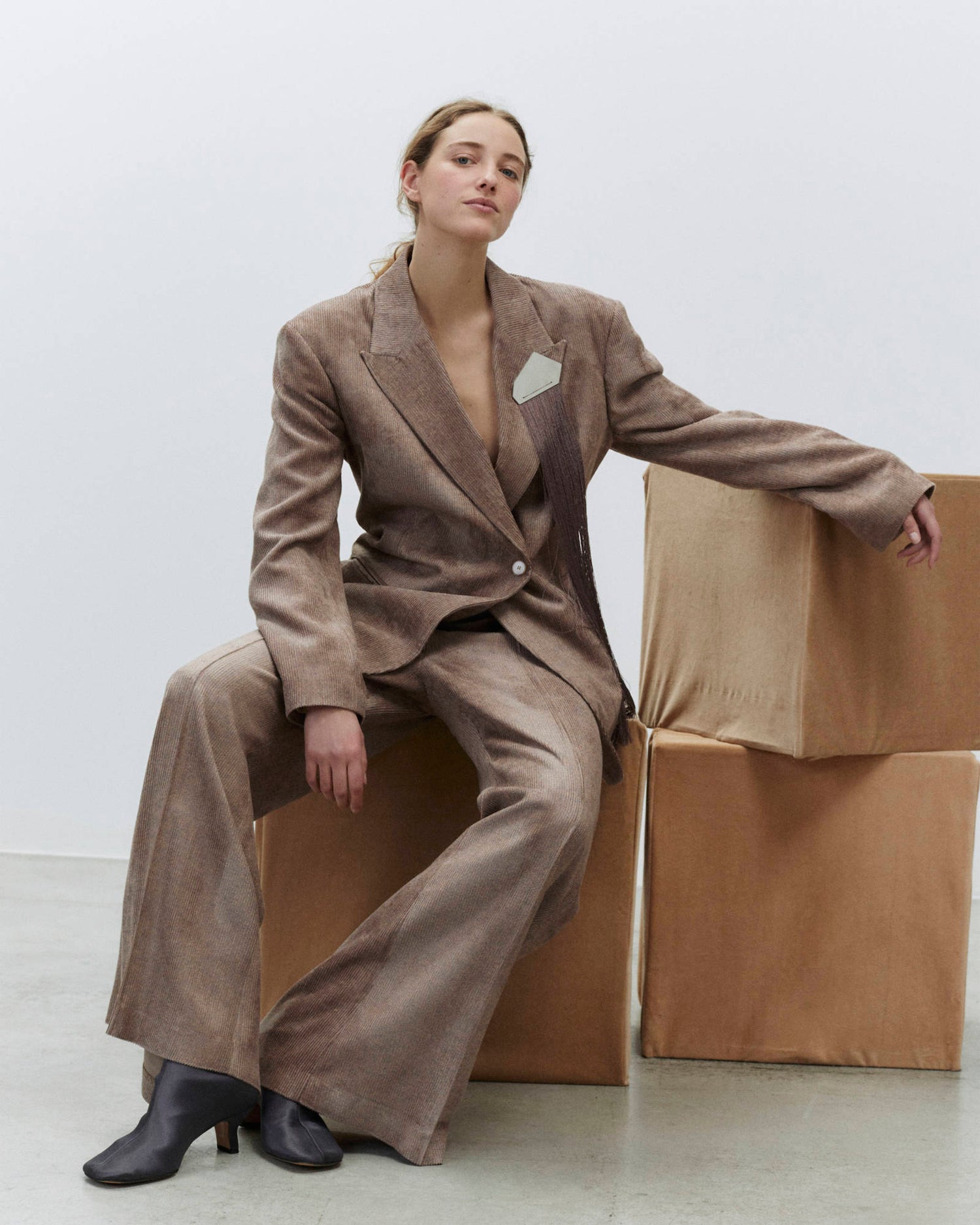 ASYMMETRIC BLAZER SIMPOSIO