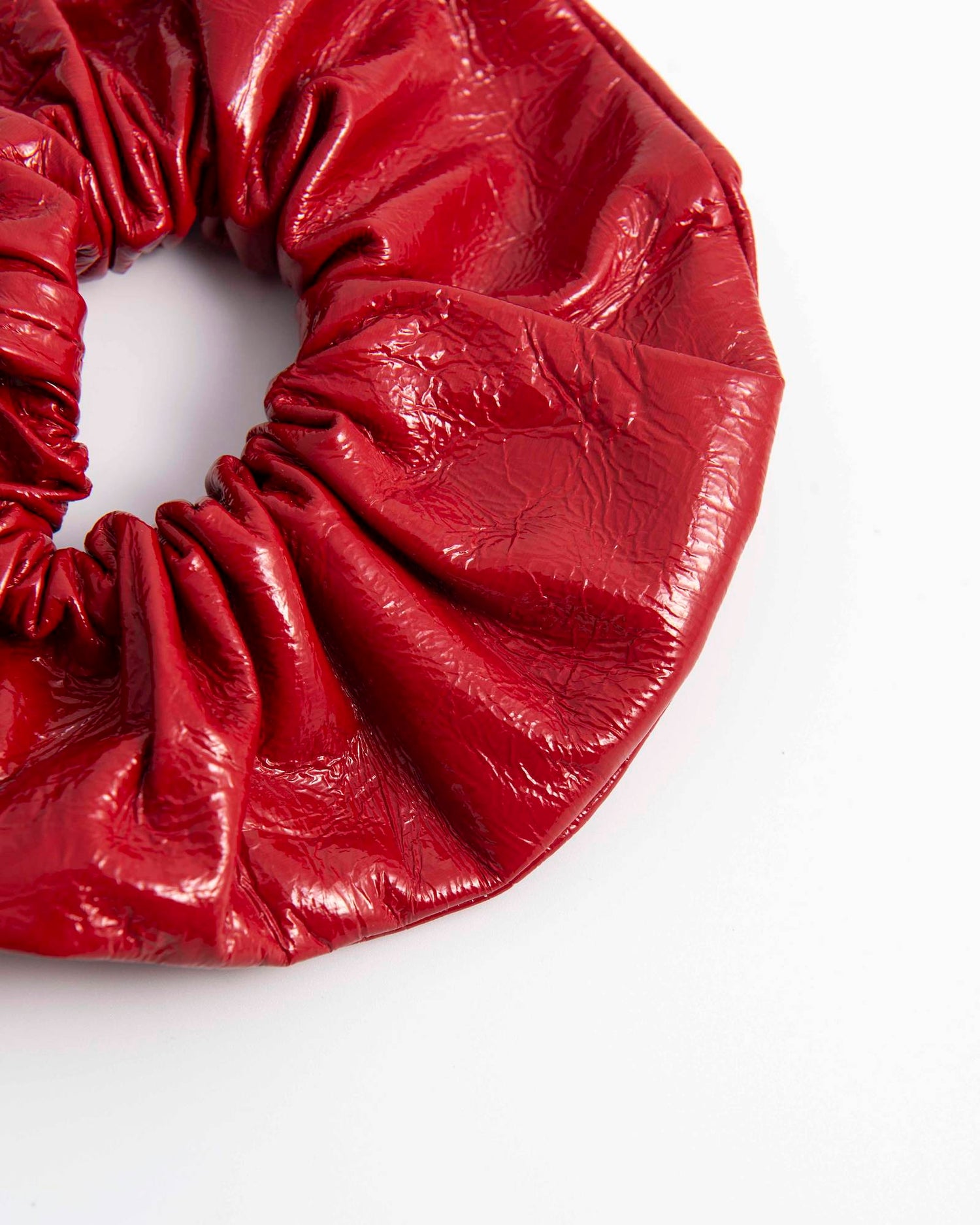 PATENT LEATHER SCRUNCHIE
