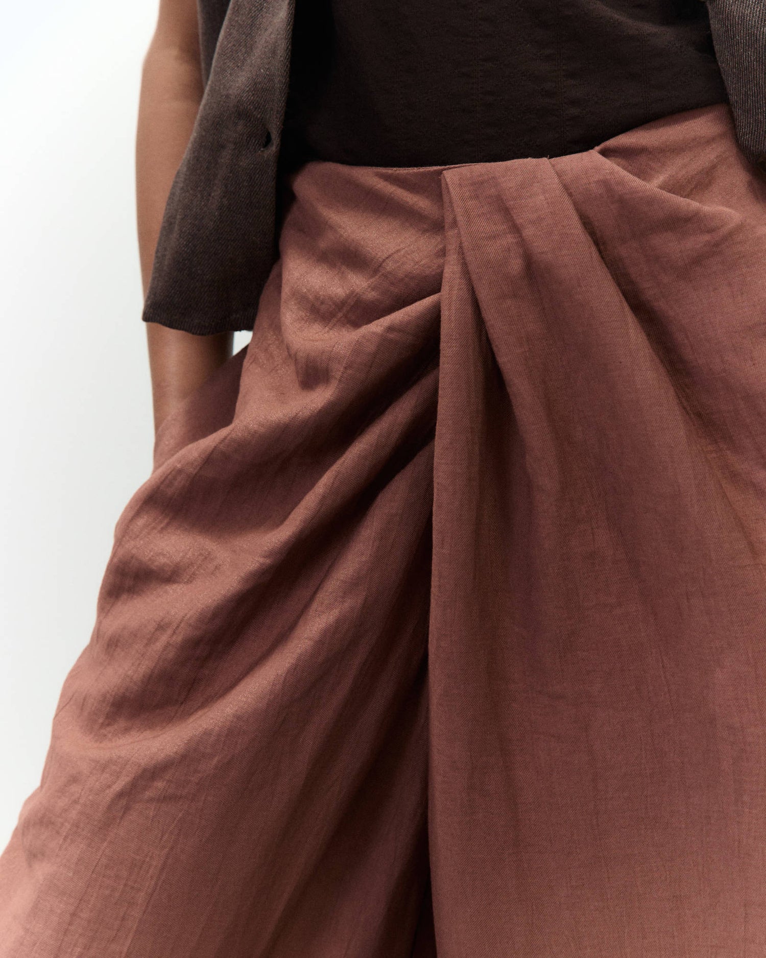 DRAPED LINEN TROUSERS