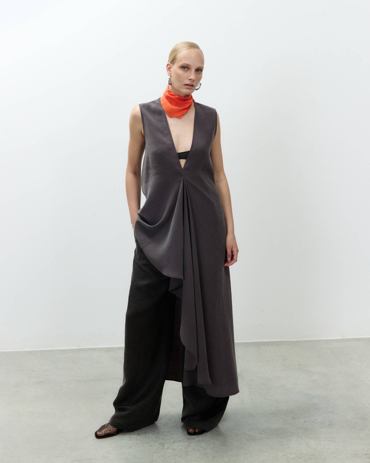 LONG DRESS WITH RUFFLES