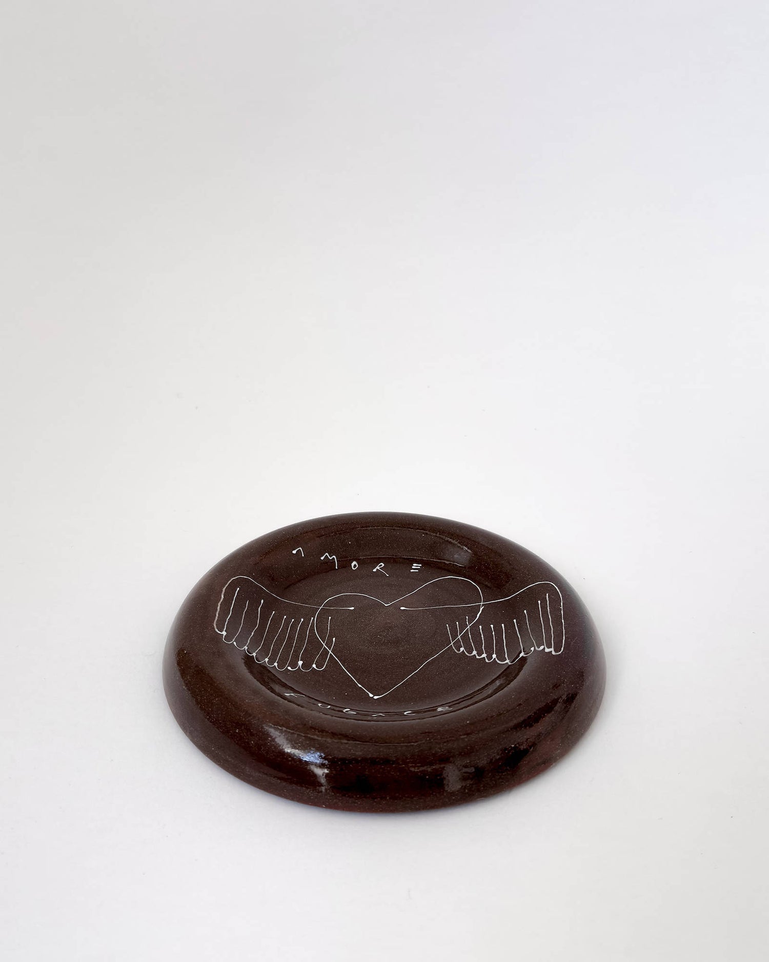 FLEETING LOVE SAUCER