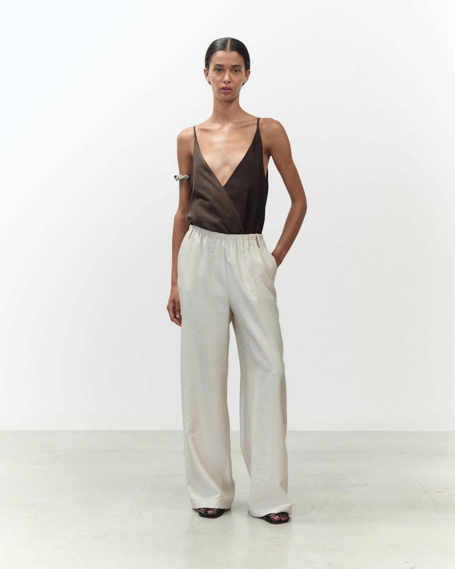 LIQUID TOUCH LONG TROUSERS