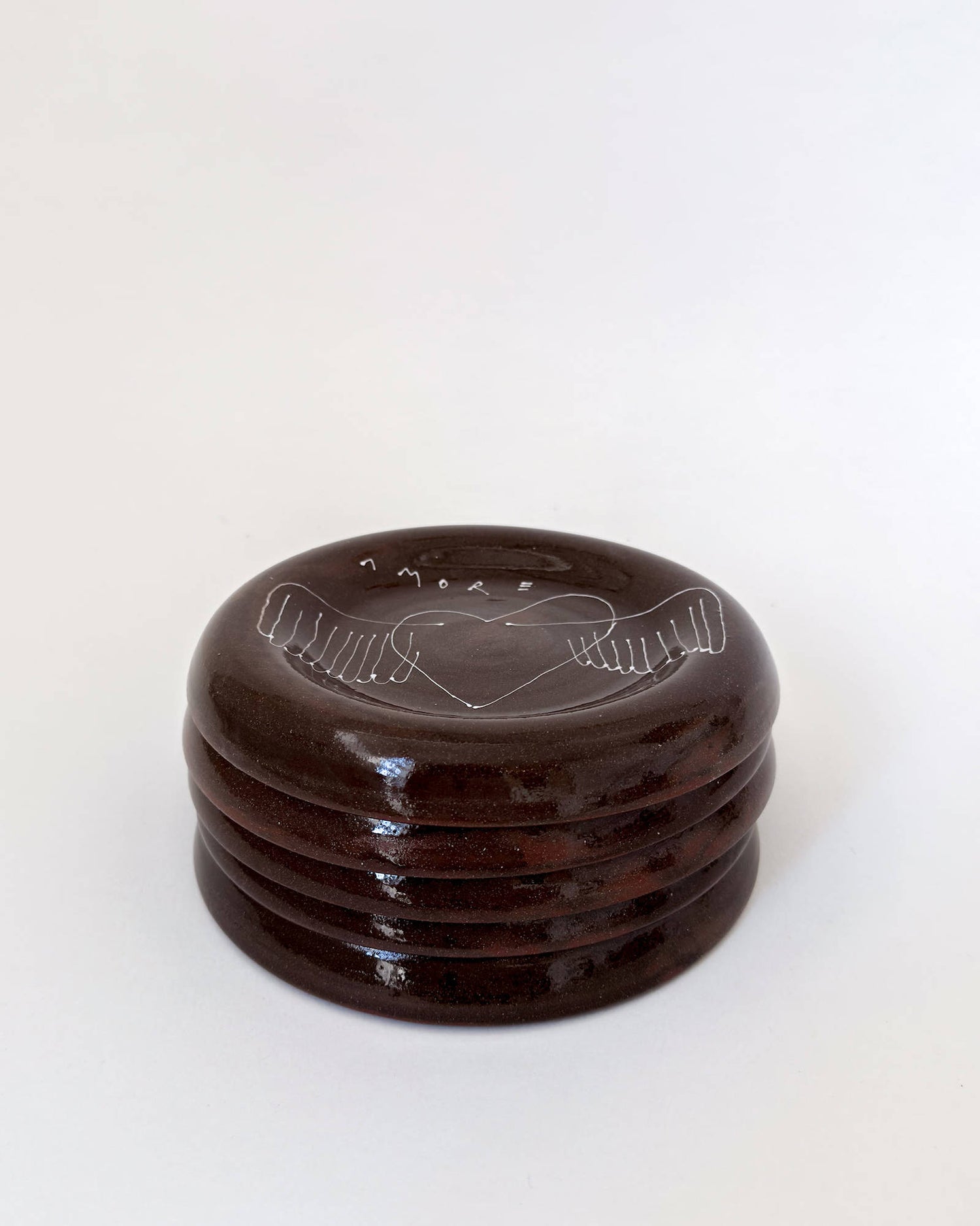 FLEETING LOVE SAUCER