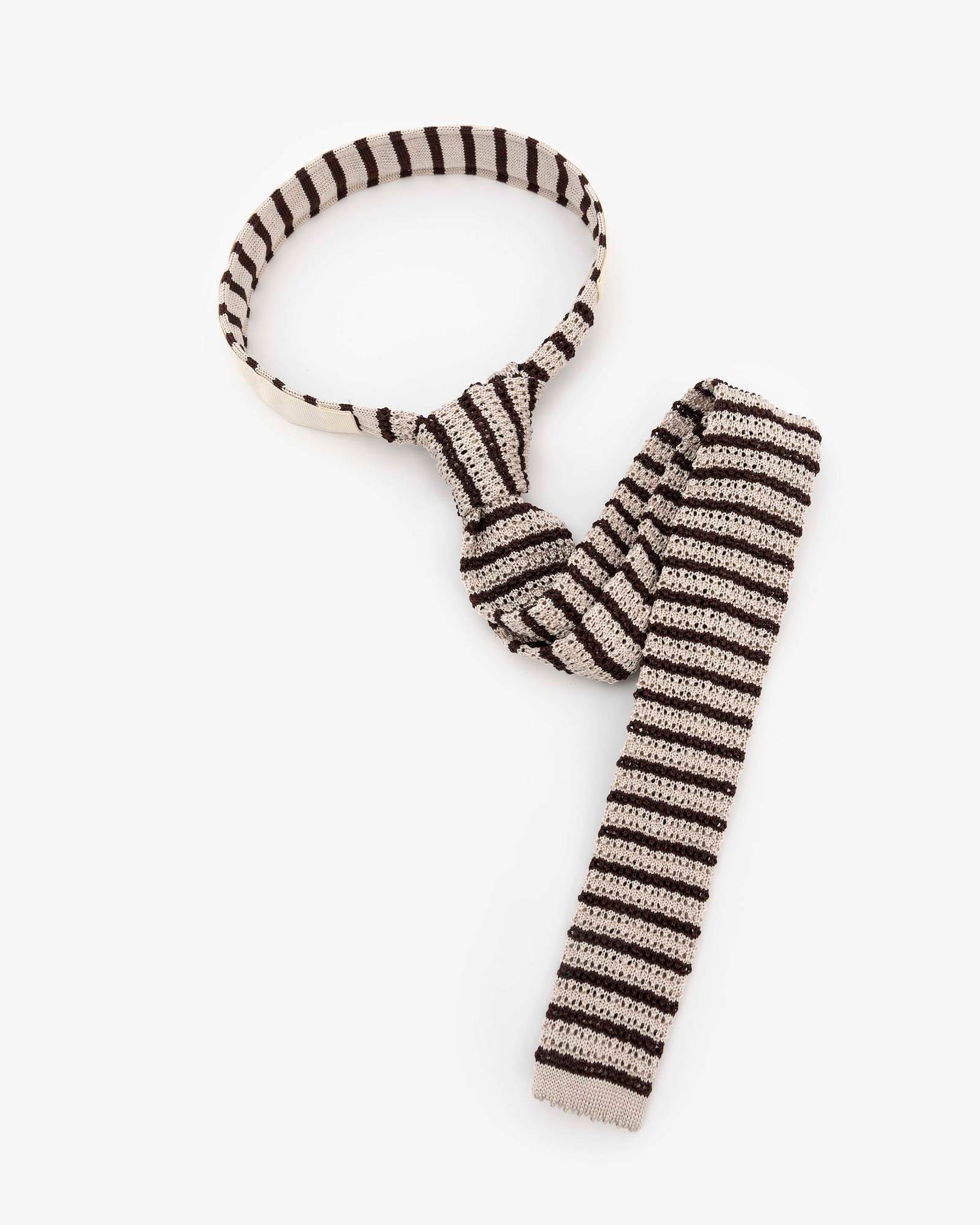 STRIPED KNITTED TIE