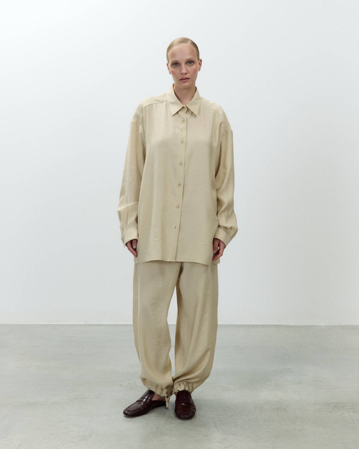 OVERSIZED EMBROIDERED SHIRT