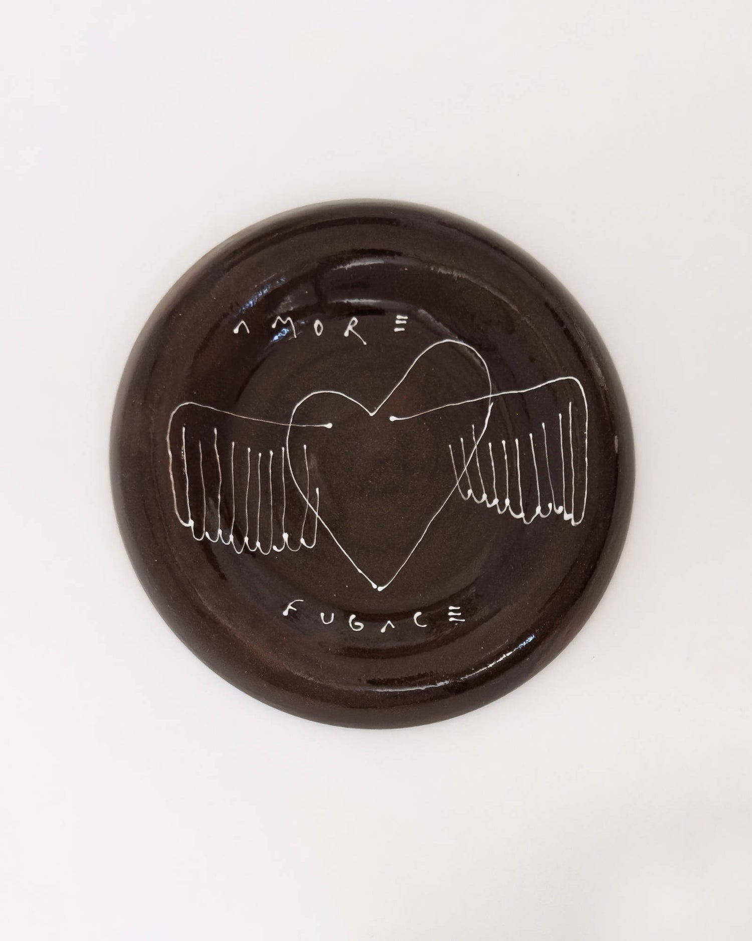 FLEETING LOVE SAUCER