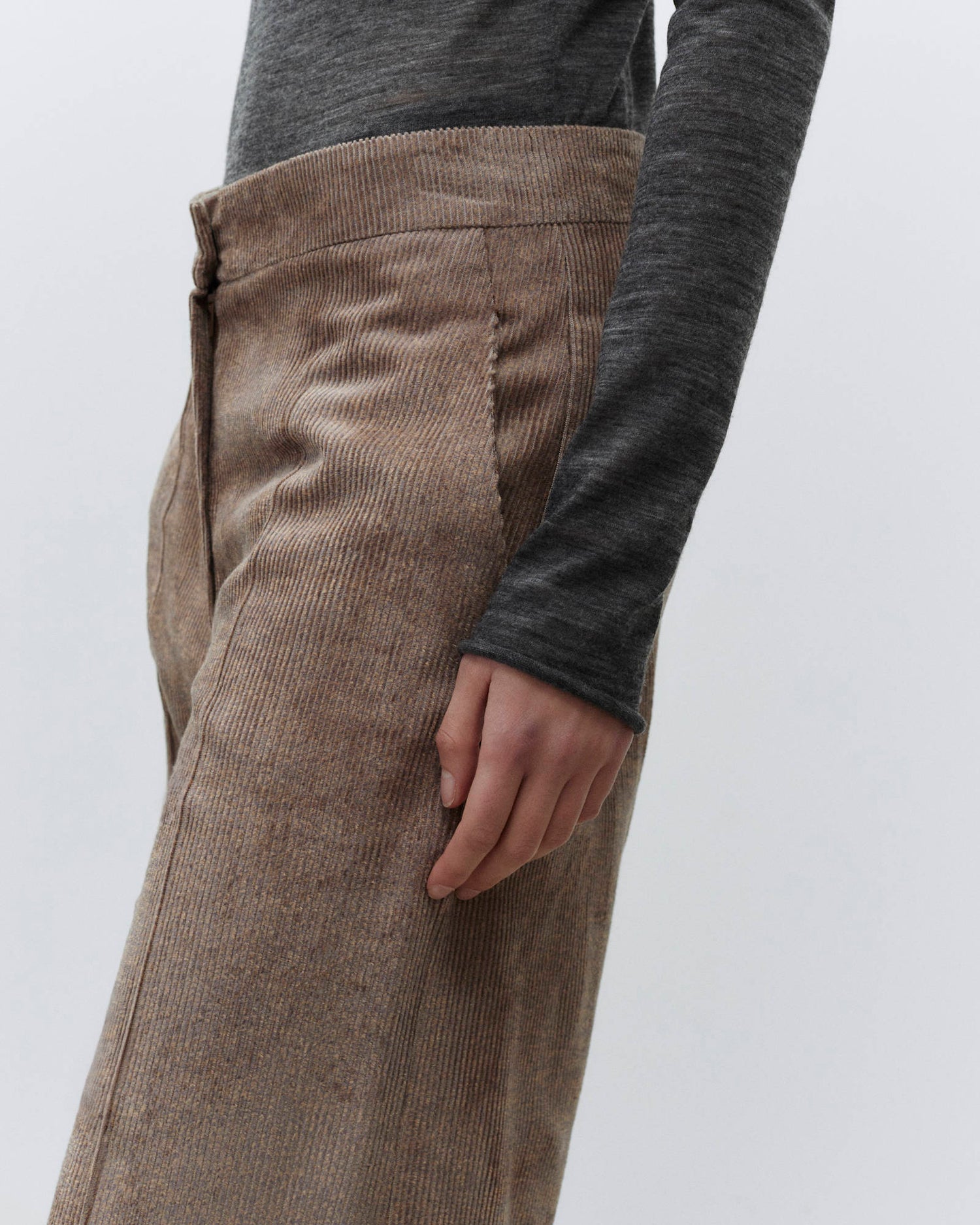 FLARED PANTS SIMPOSIO