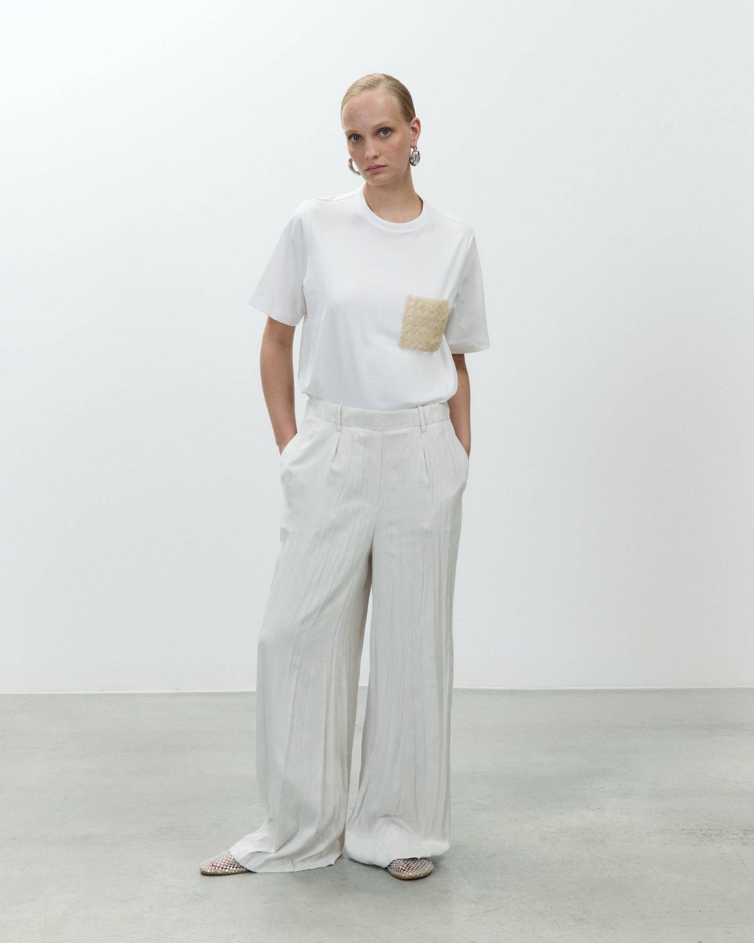 WRINKLED DAINETTO TROUSERS