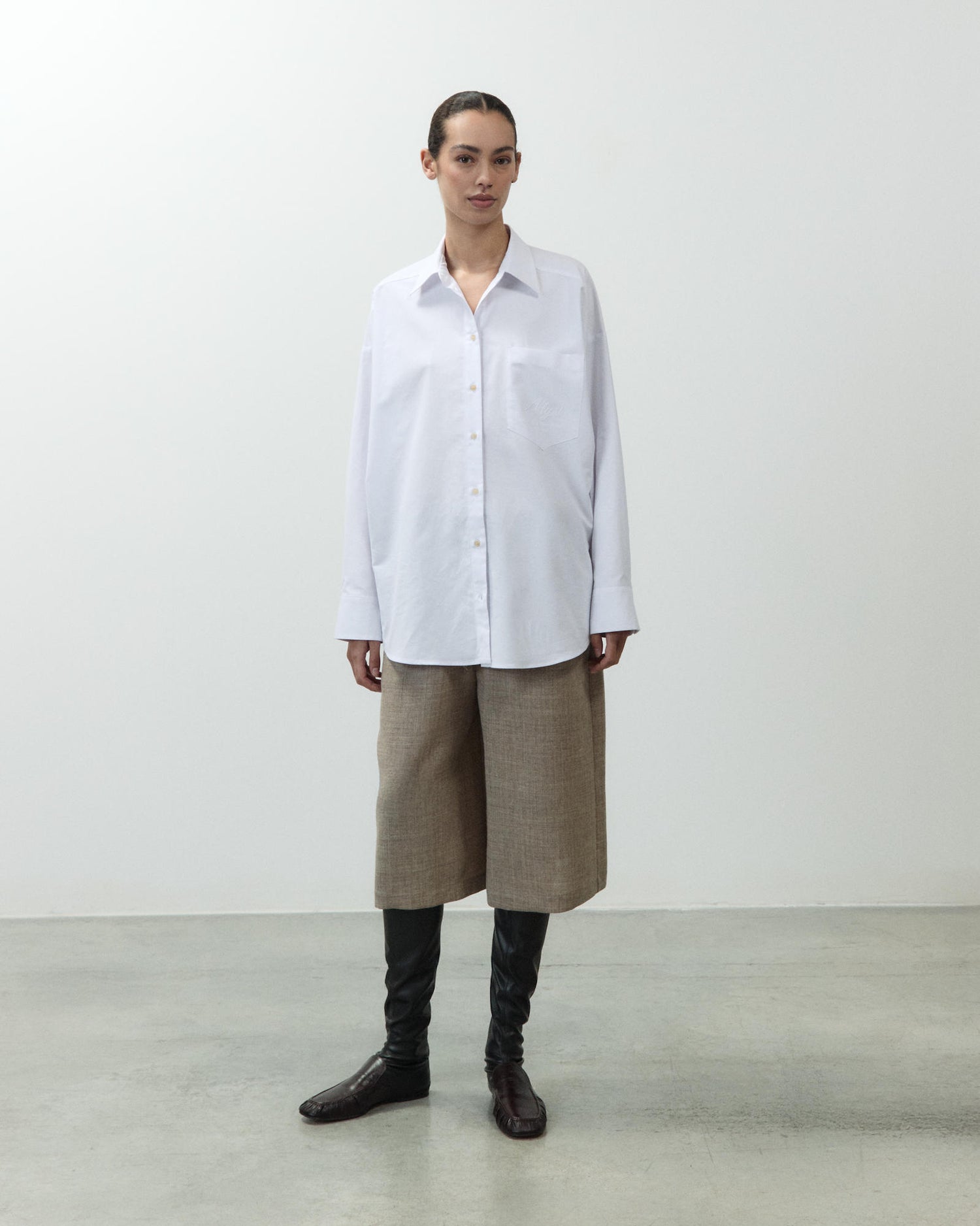 OXFORD SHIRT WITH EMBROIDERY