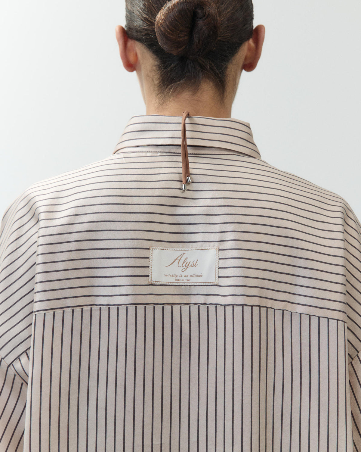 OVERSIZED STRIPED SHIRT