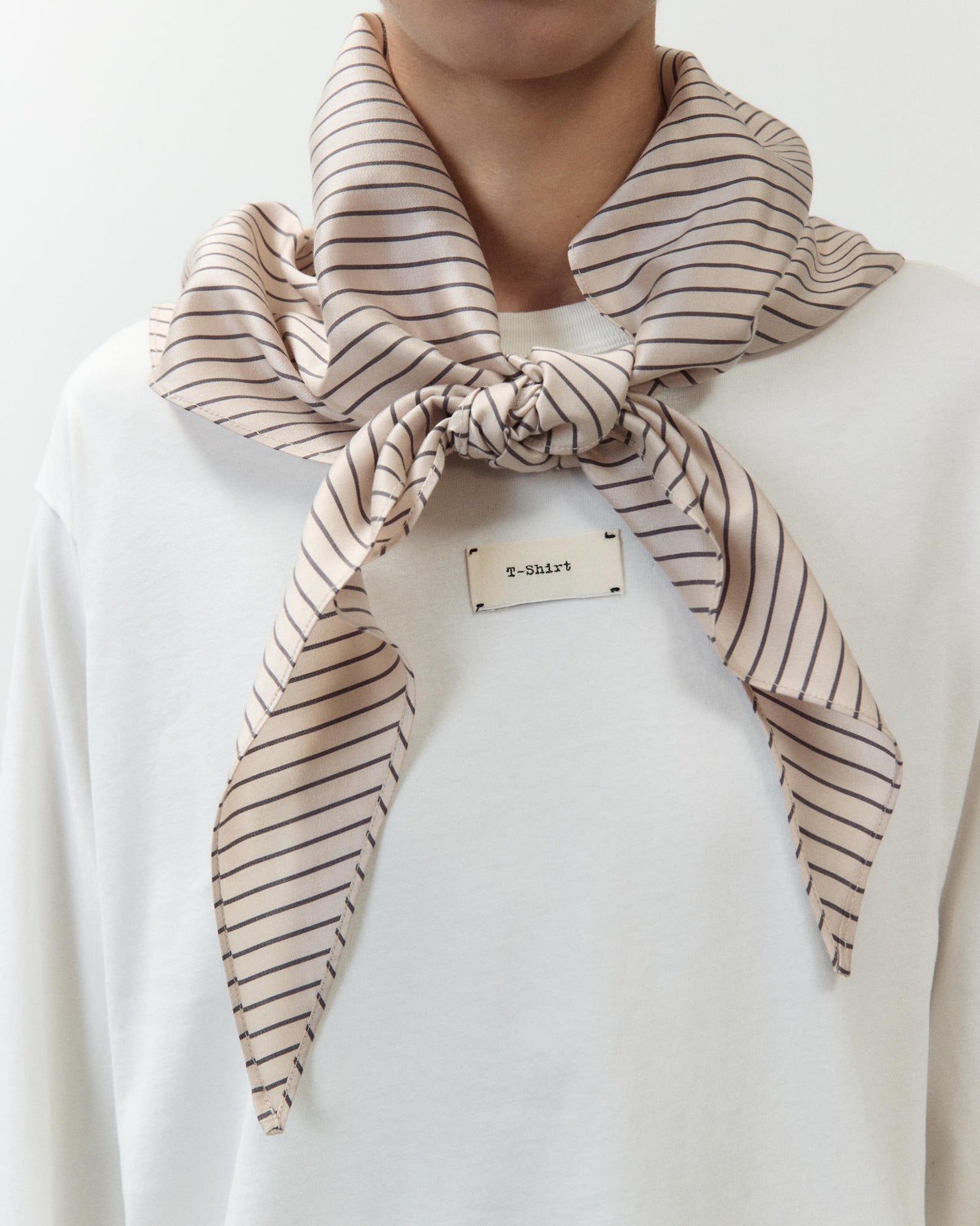 T-SHIRT WITH SCARF