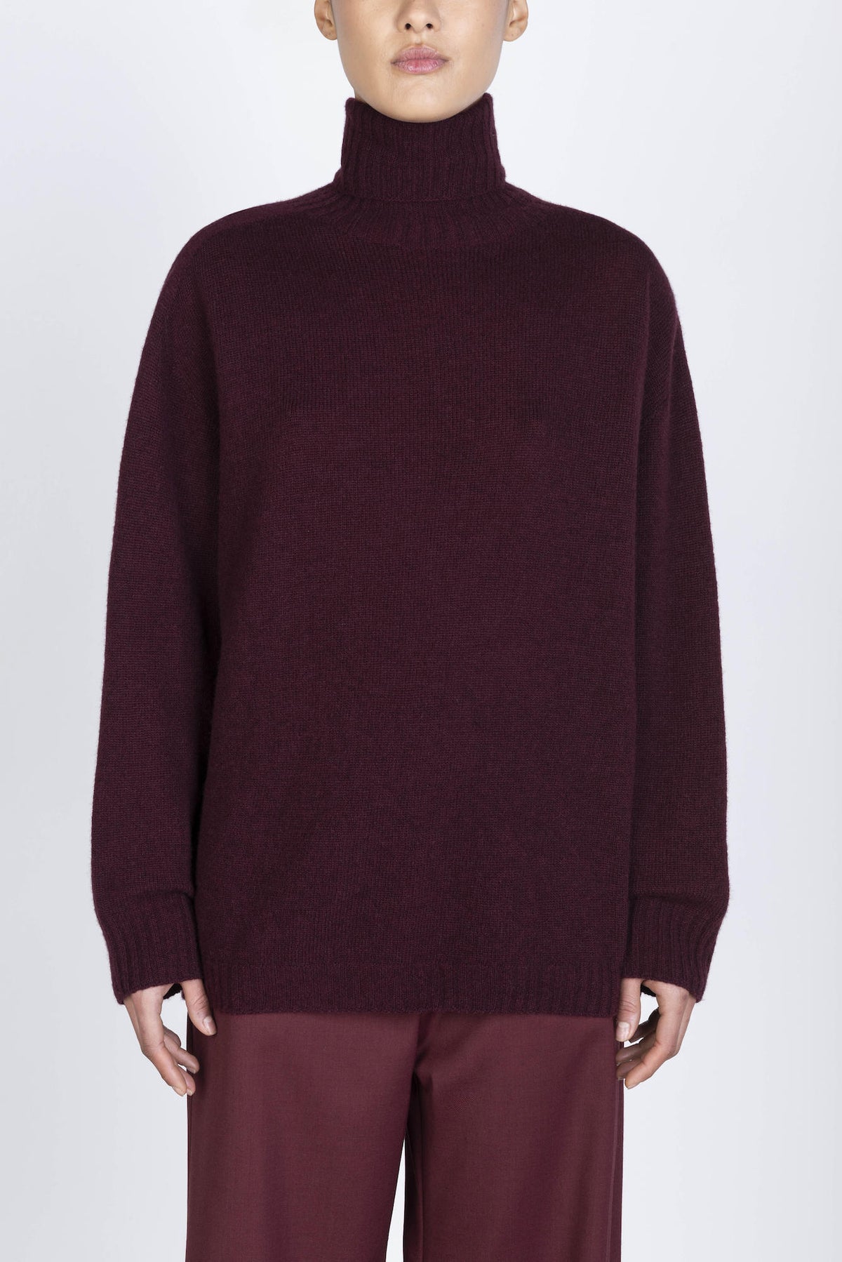 CASHMERE TURTLENECK SWEATER