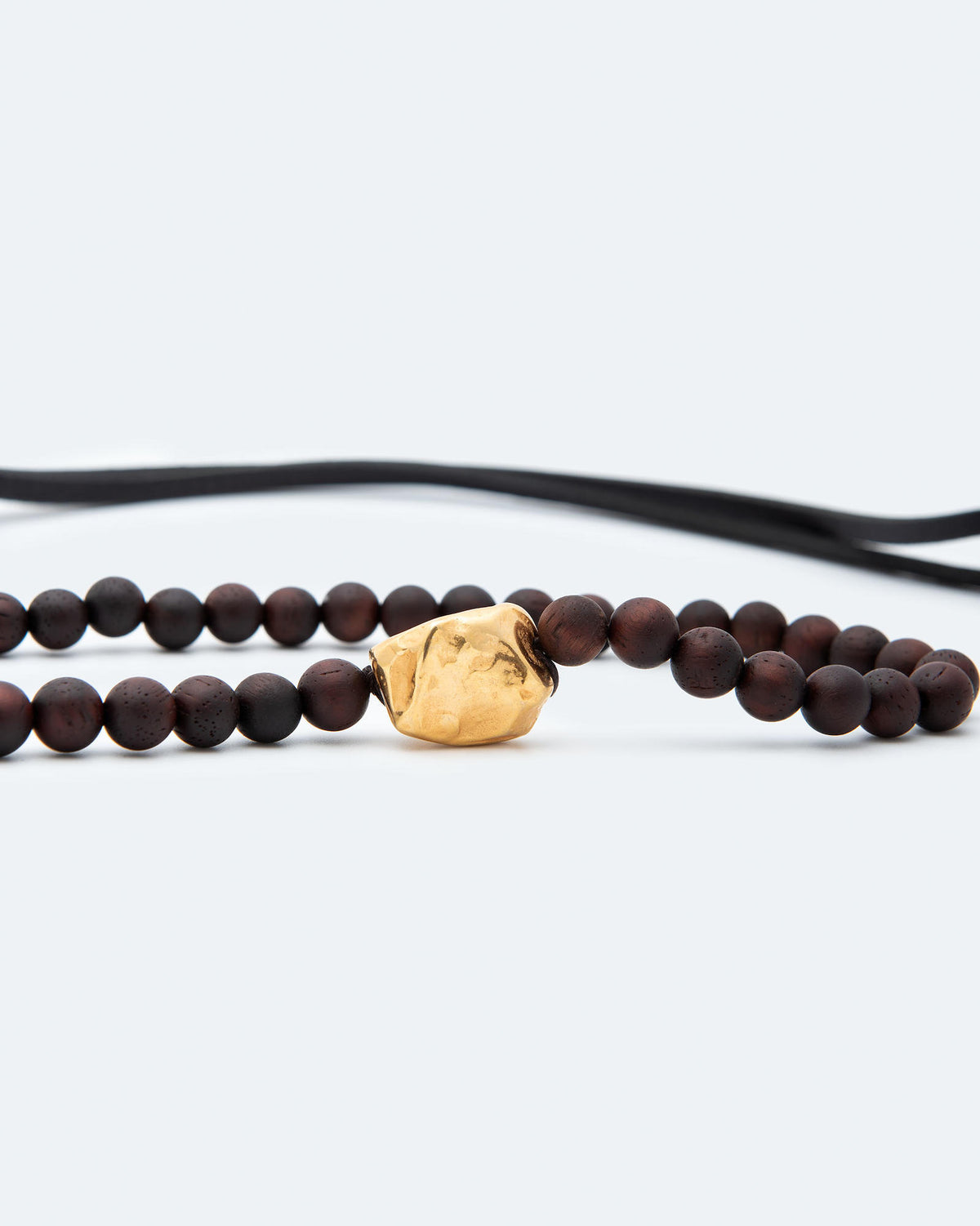 JEWEL BELT WITH WOODEN BEADS