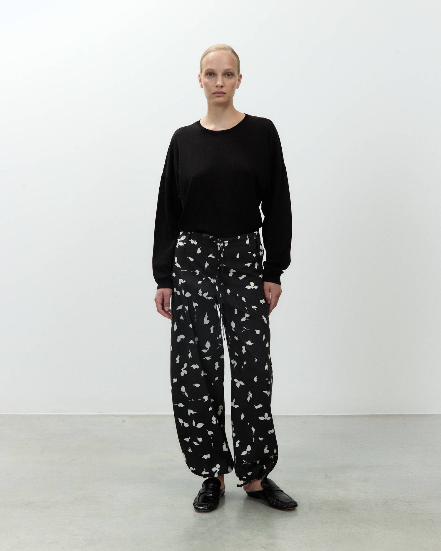 SPORTY PRINTED TROUSERS