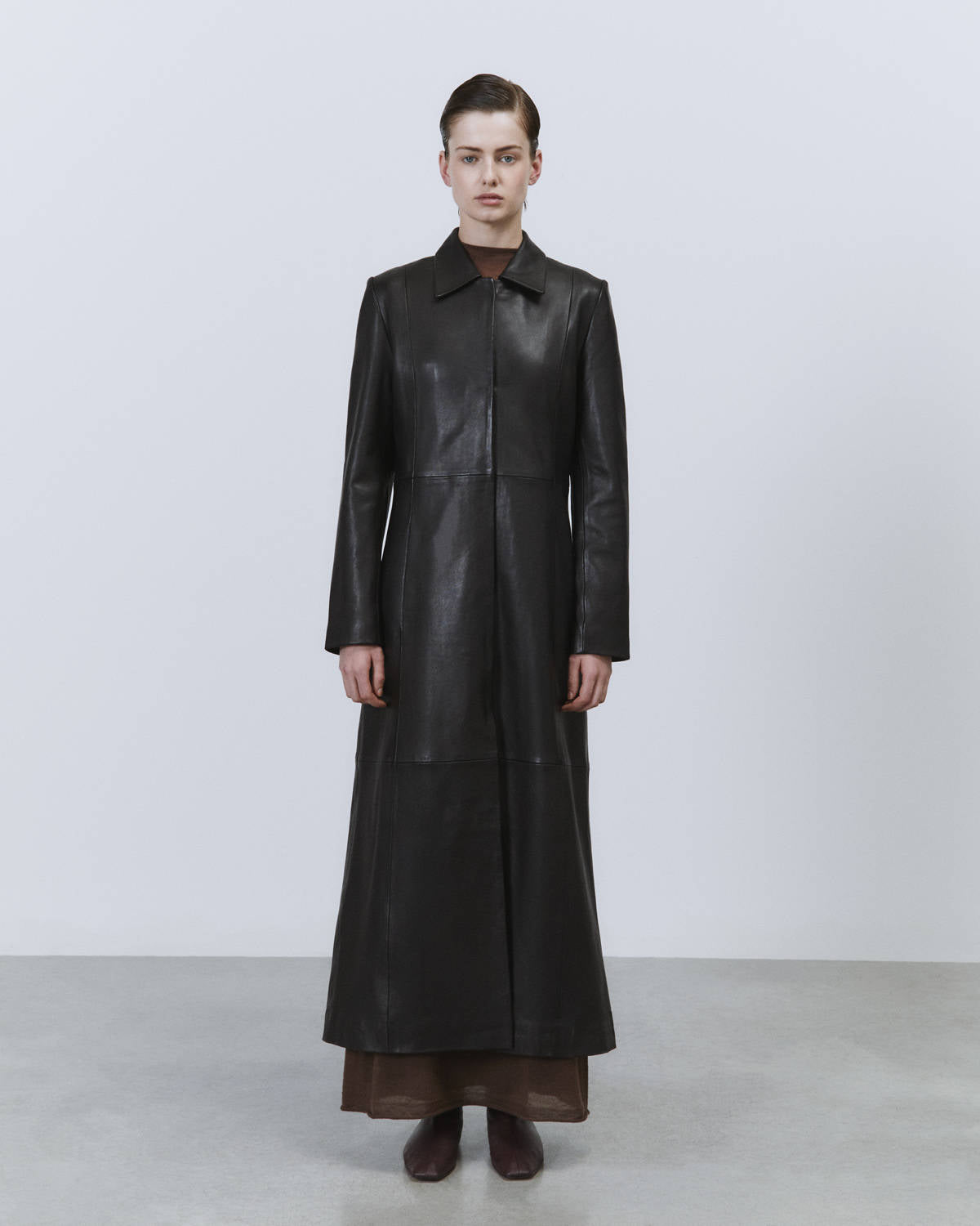 LONG LEATHER COAT