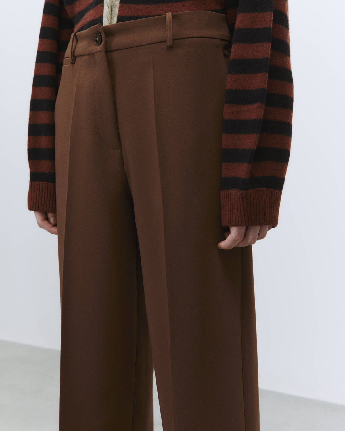 TAILORED PANTS