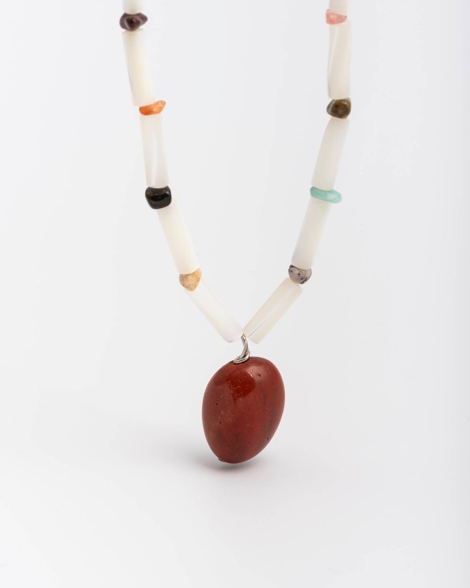 MOTHER OF PEARL NECKLACE