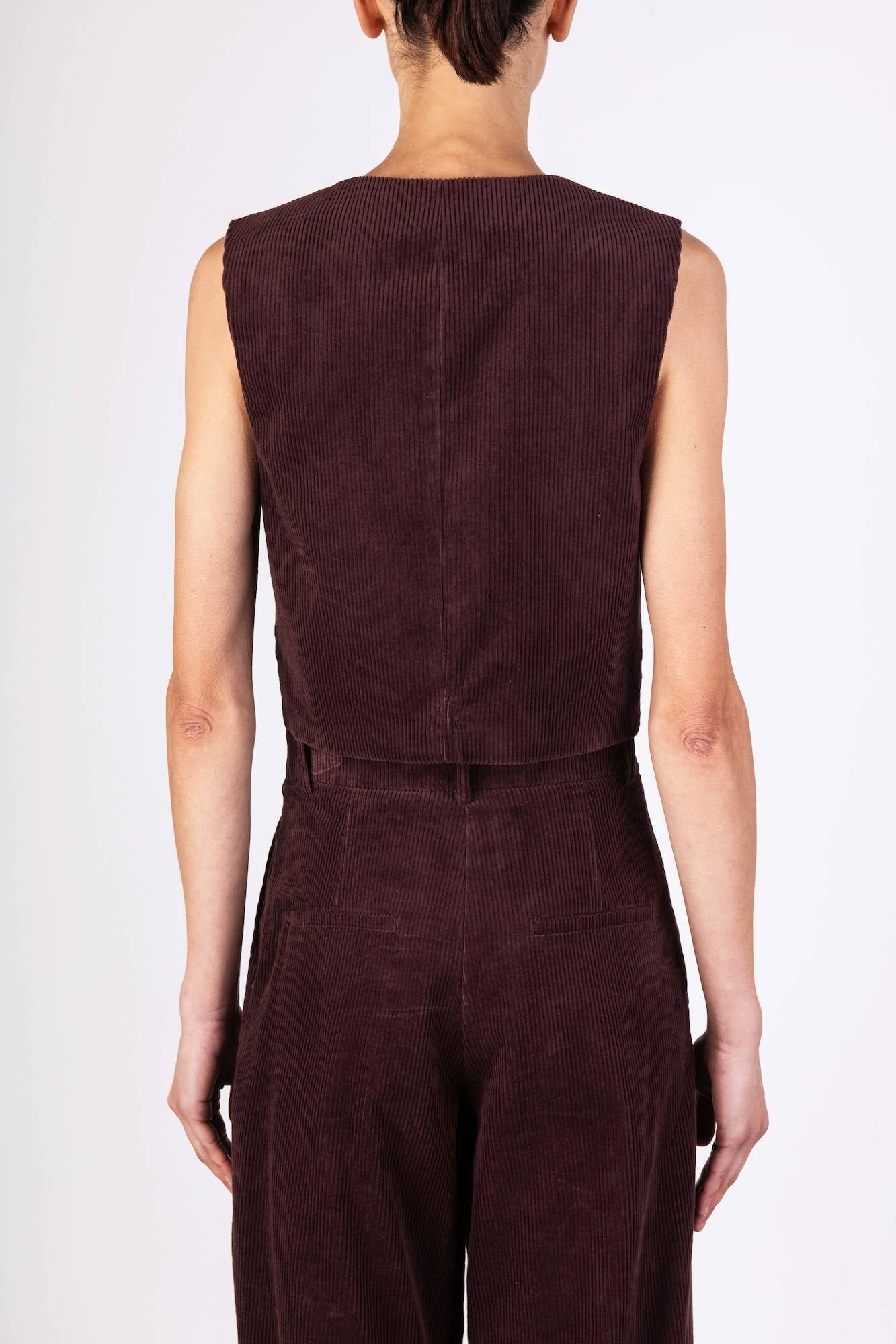 LIGHT CORDUROY VEST