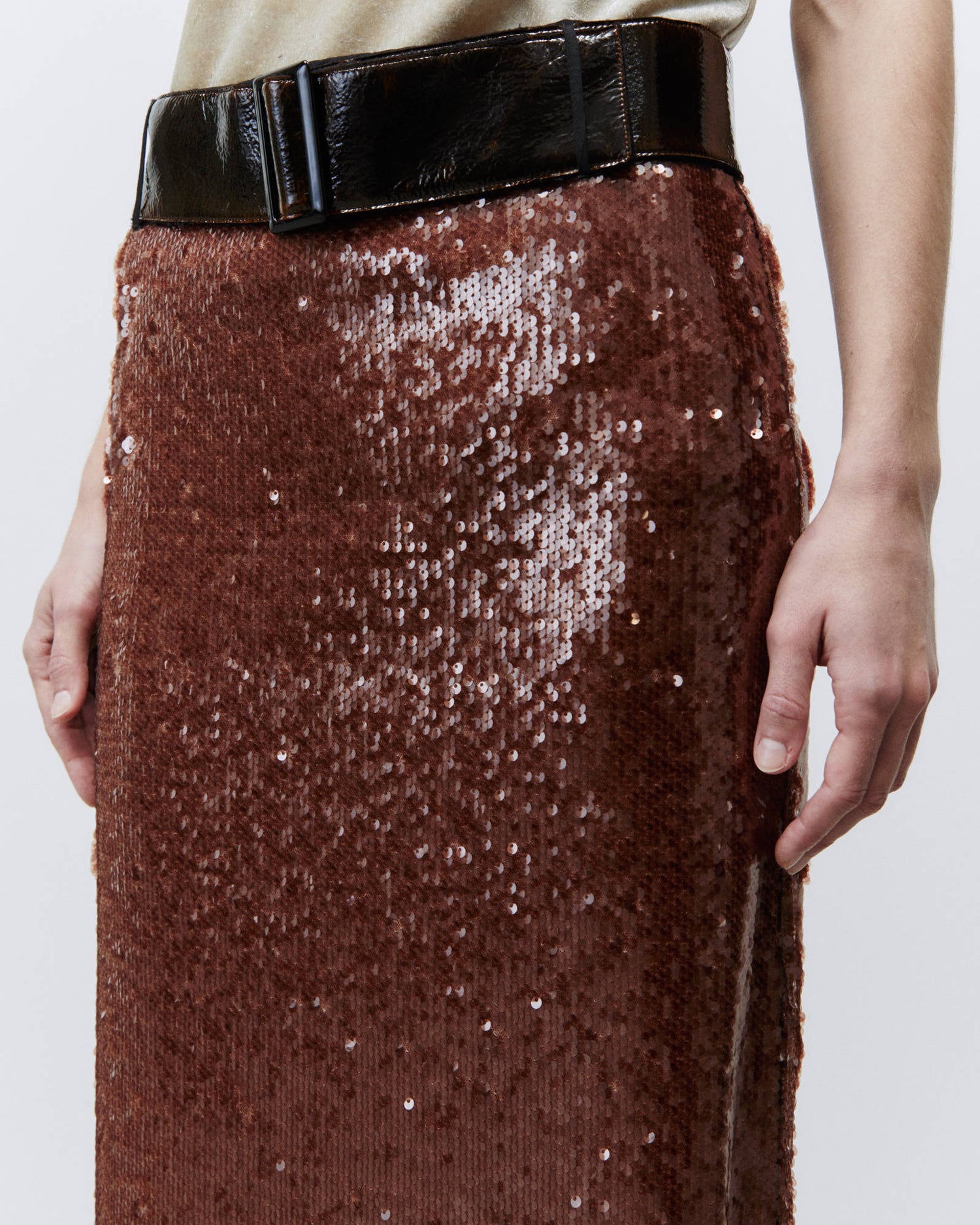 CINNAMON SEQUINED LOUNGE SKIRT