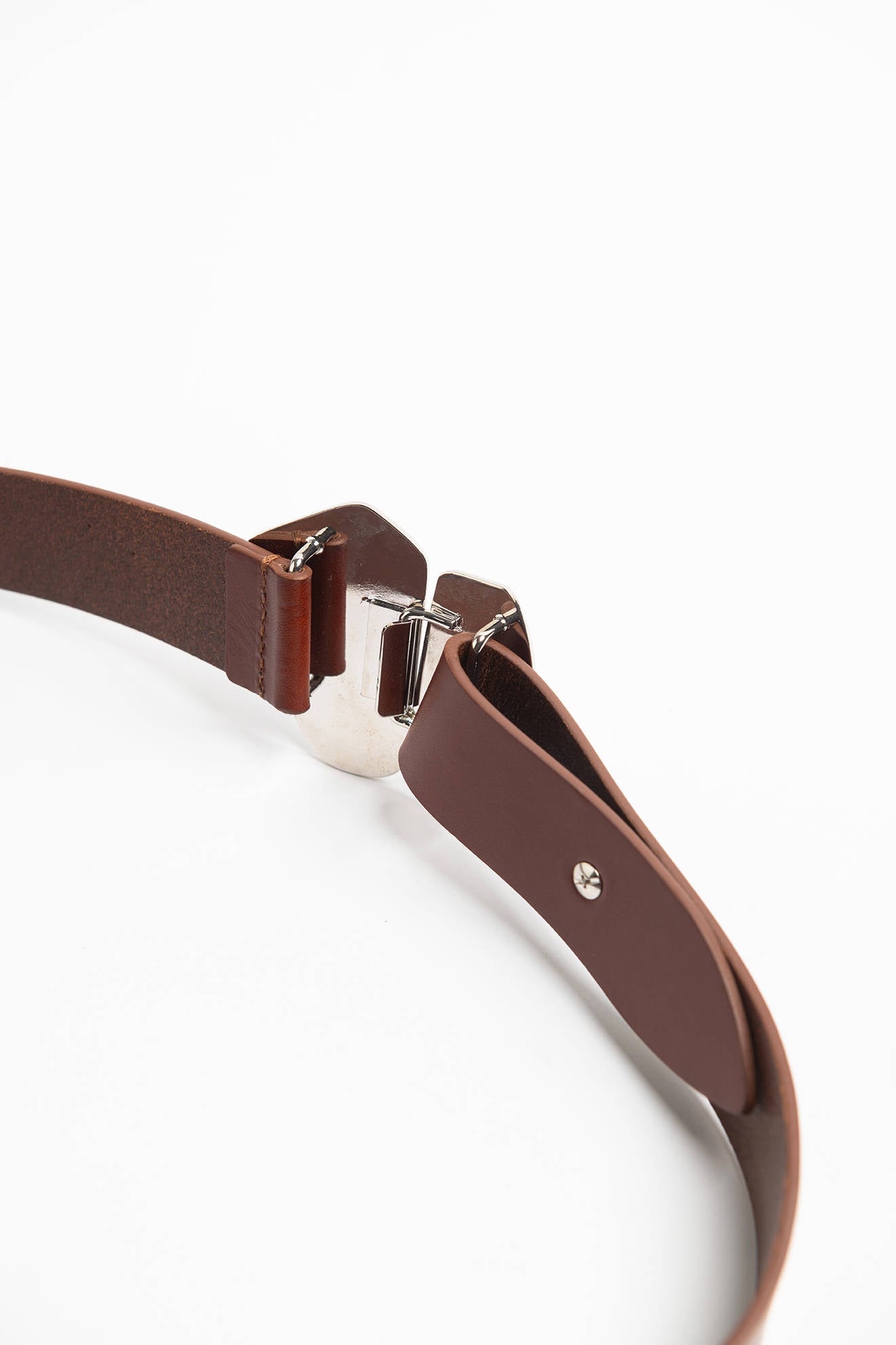 LEATHER BELT WITH MIRROR PLATE BUCKLE