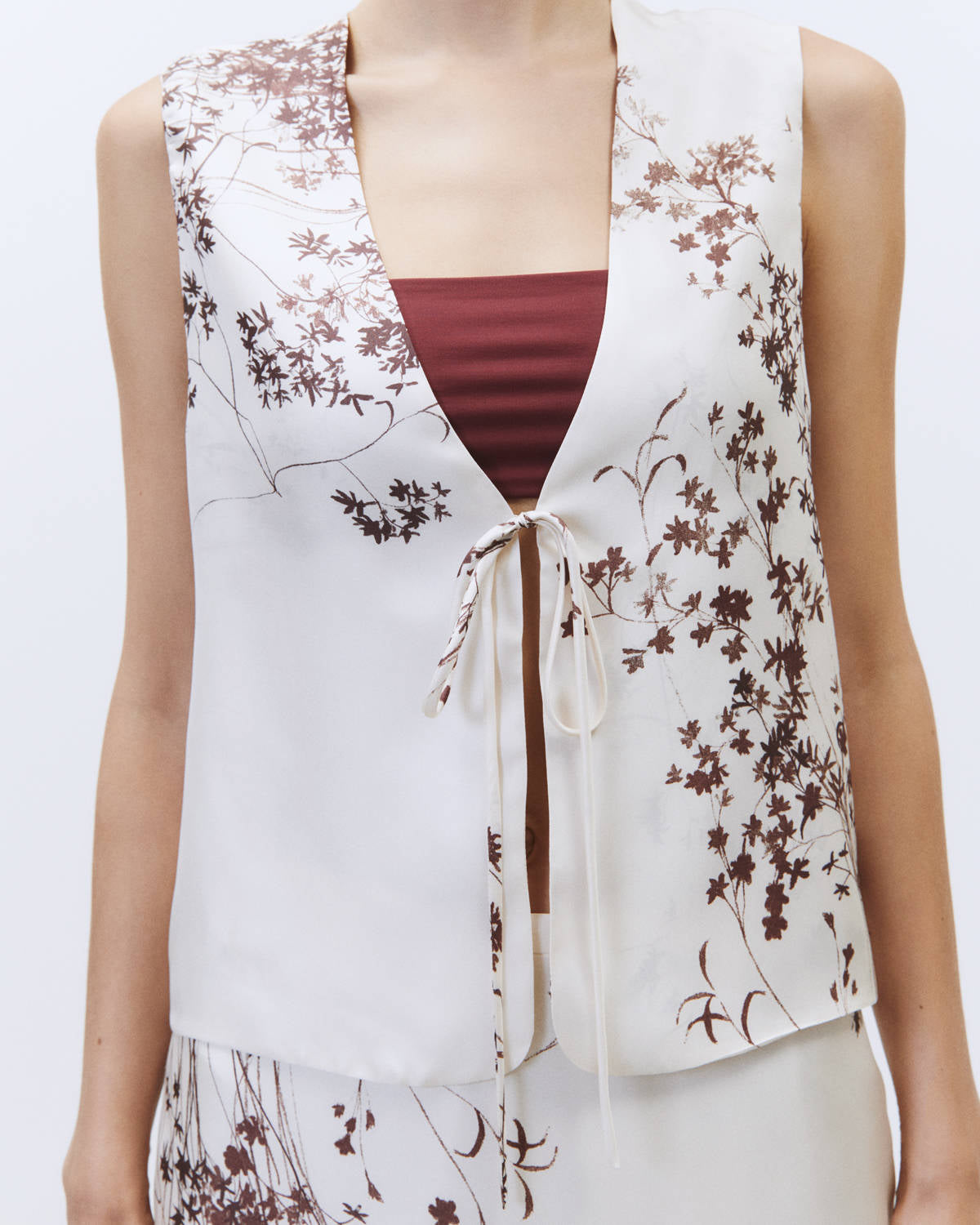 PRINTED SILK VEST BLOUSE Milk