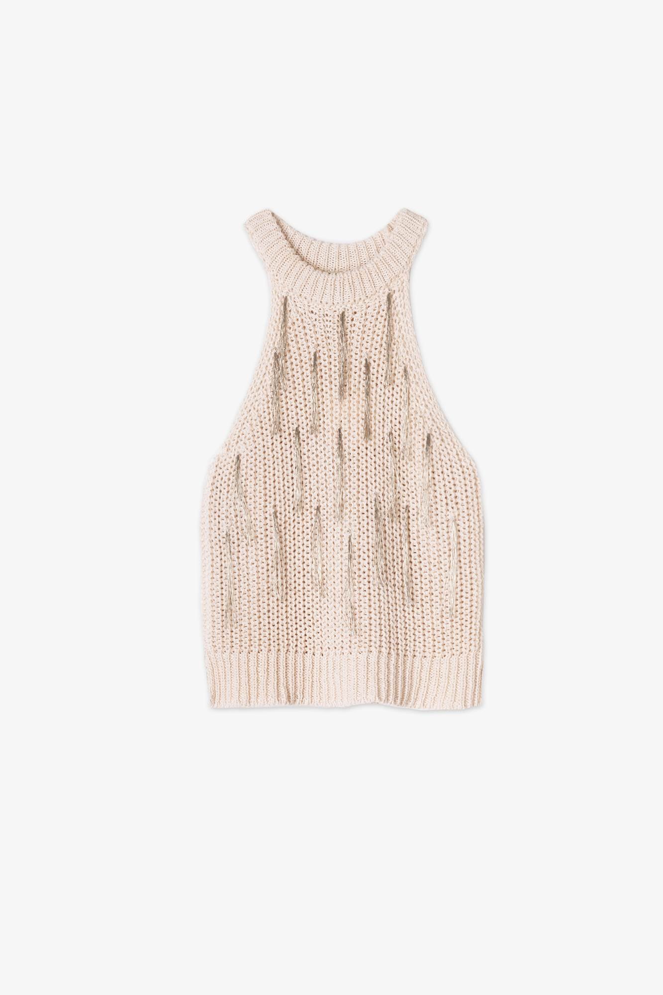 KNIT TOP WITH FRINGE EMBROIDERY