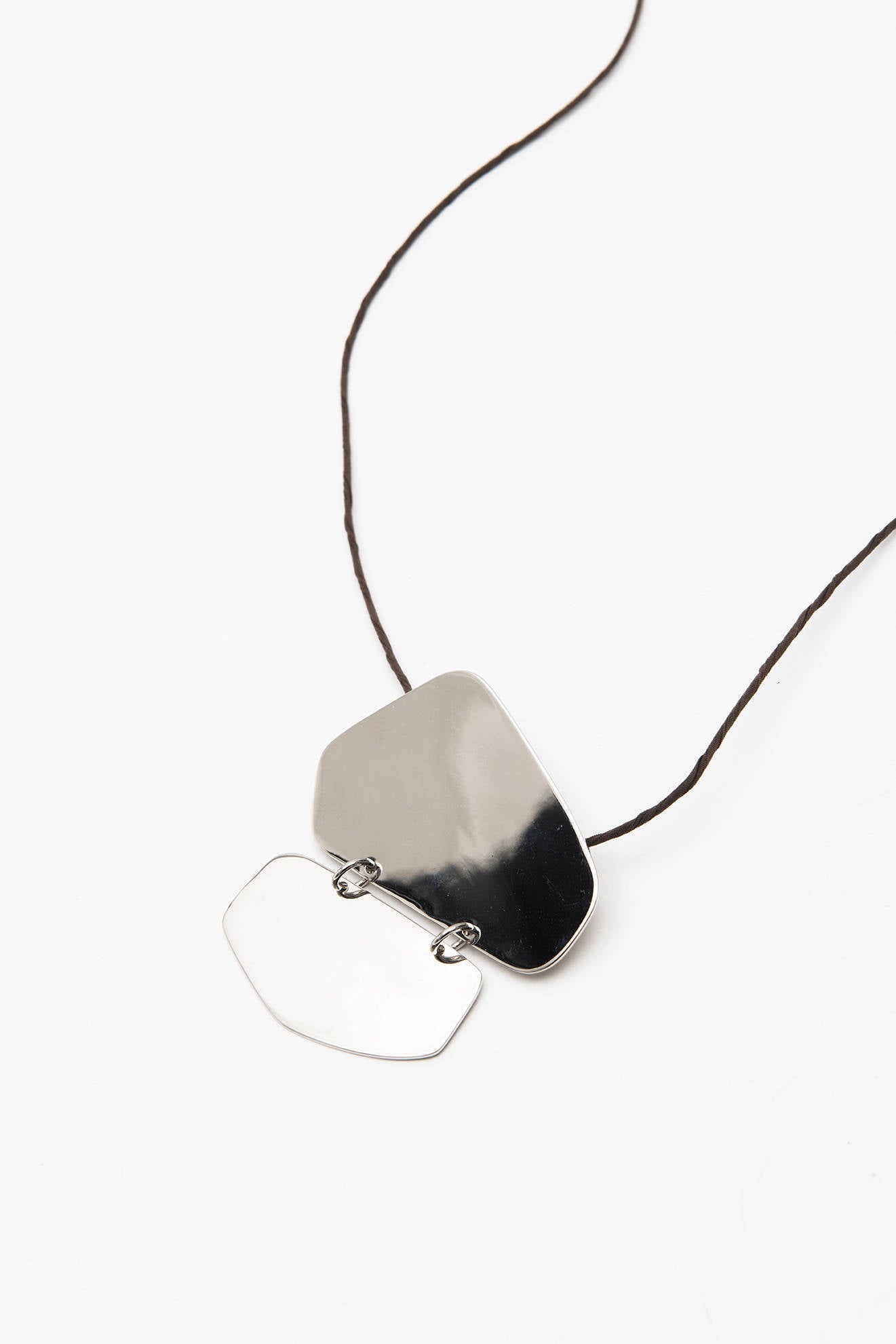 SILVER MIRROR PLATE PENDANT NECKLACE