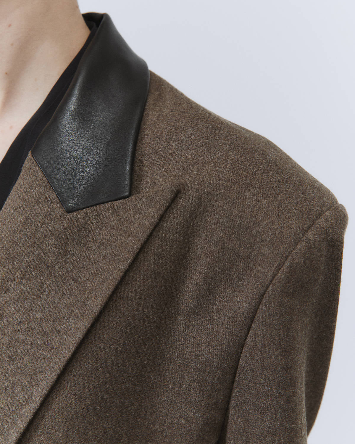 FLANNEL BLAZER WITH LEATHER COLLAR