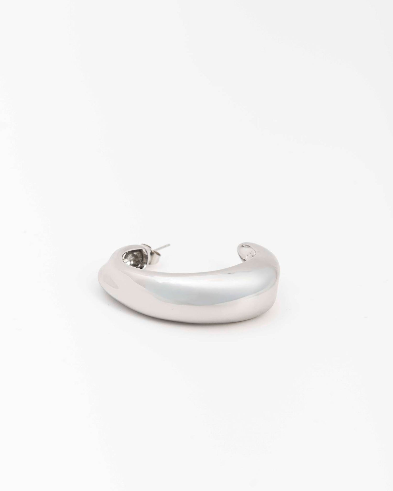 SEMI-CIRCLE EARRING