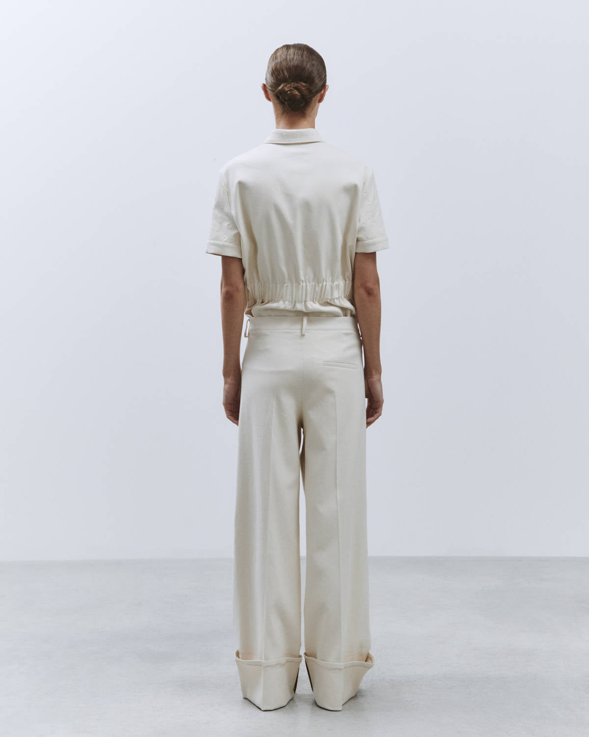 WIDE LEG PANTS WITH MERINGUE STITCHING