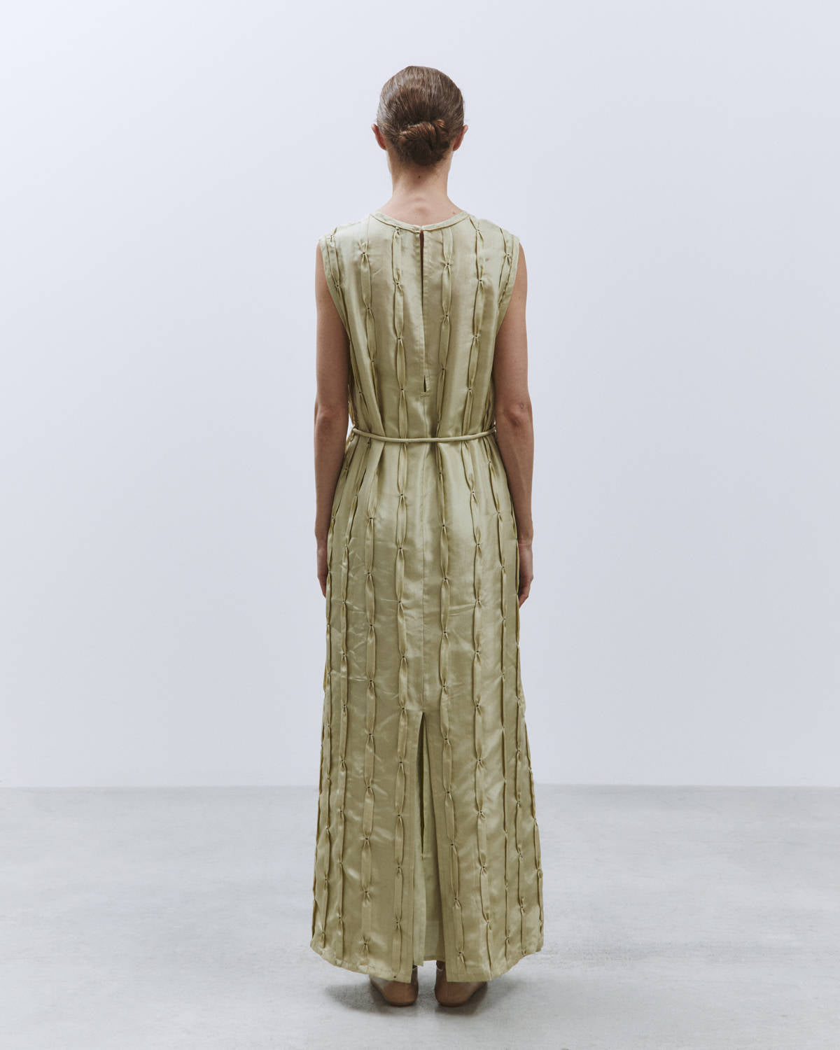 LONG DRESS IN EMBROIDERED SILK