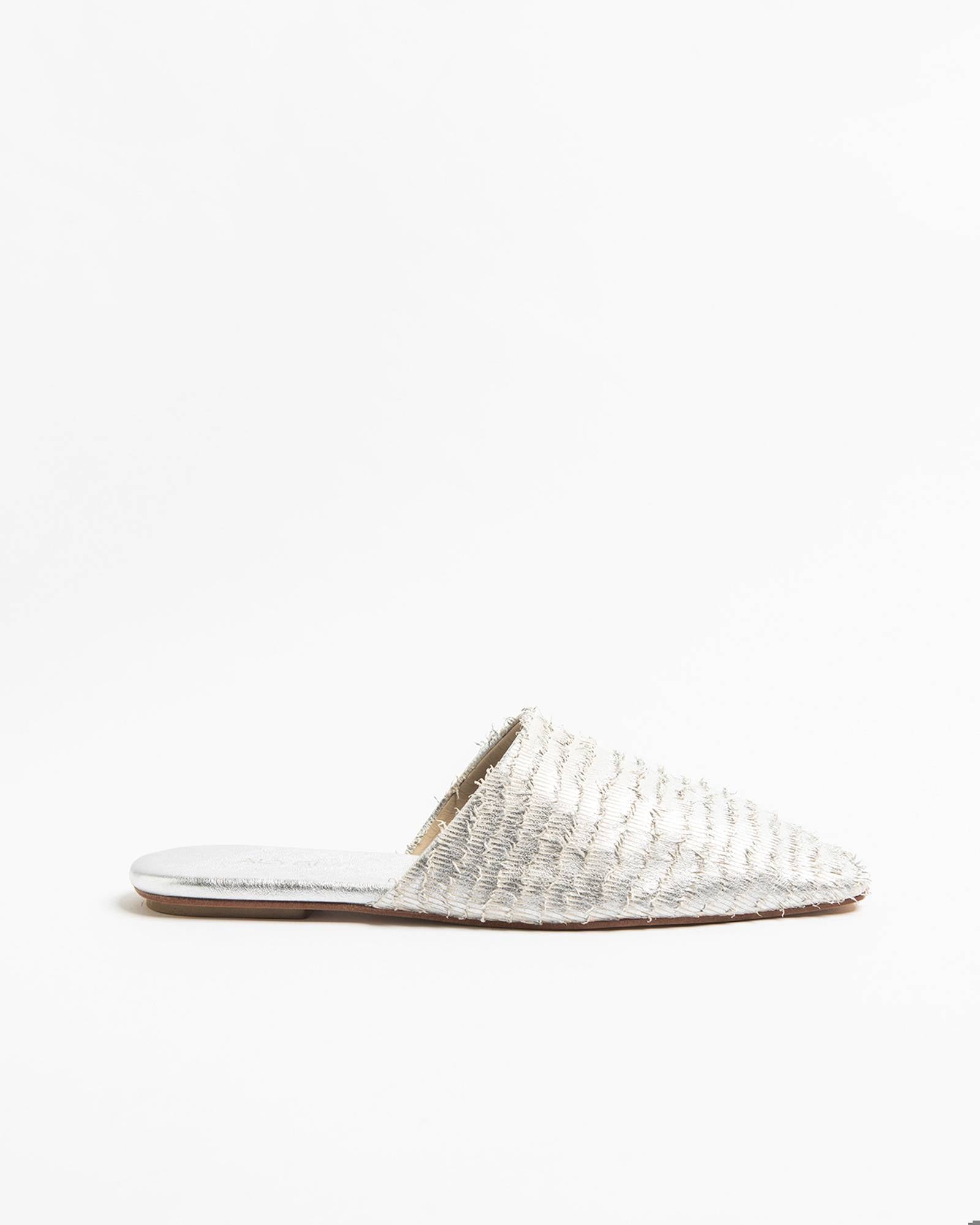 SILVER FRINGED CLOGS