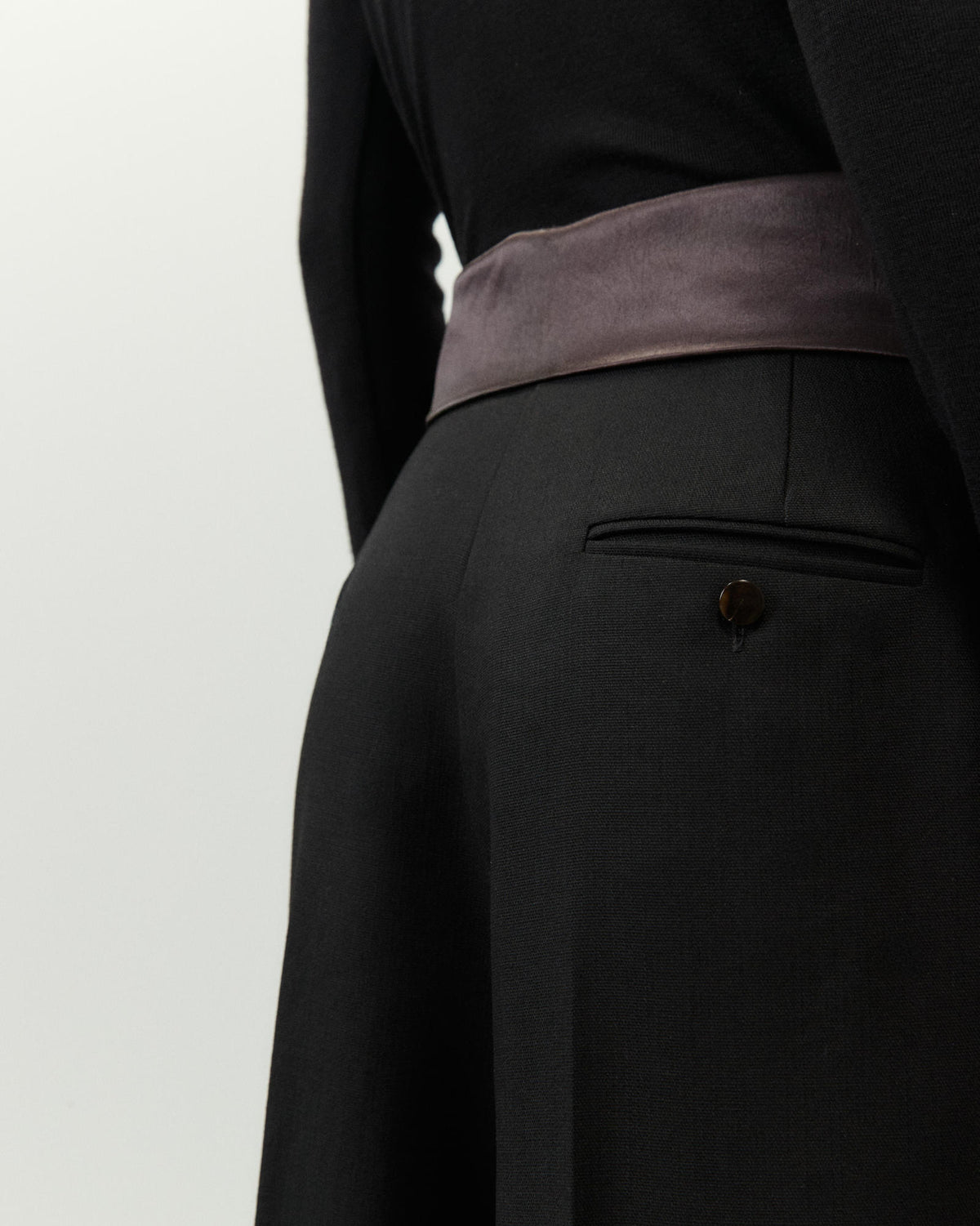 PANTALONE IN LANA CON BASCHINA