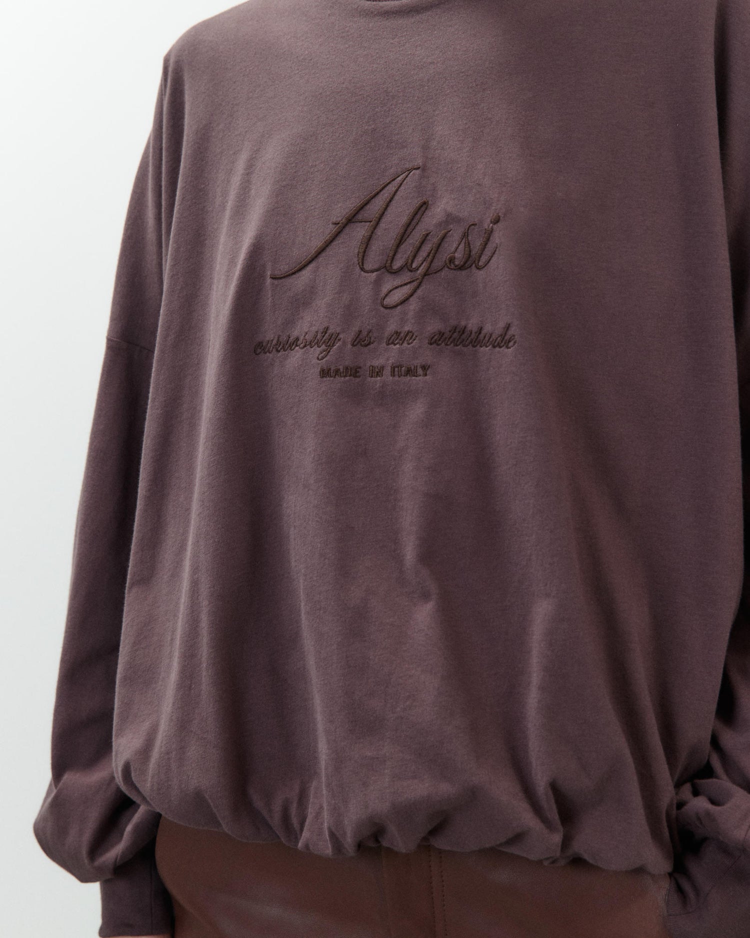 T-SHIRT BALLON CON RICAMO
