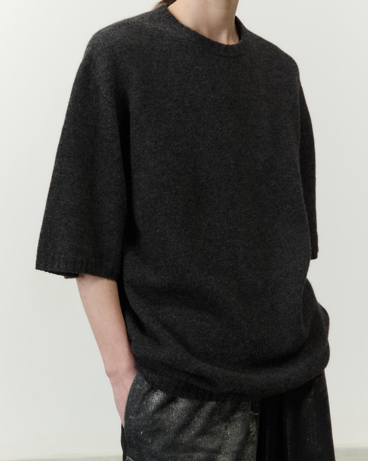 CASHMERE BLEND KNIT T-SHIRT