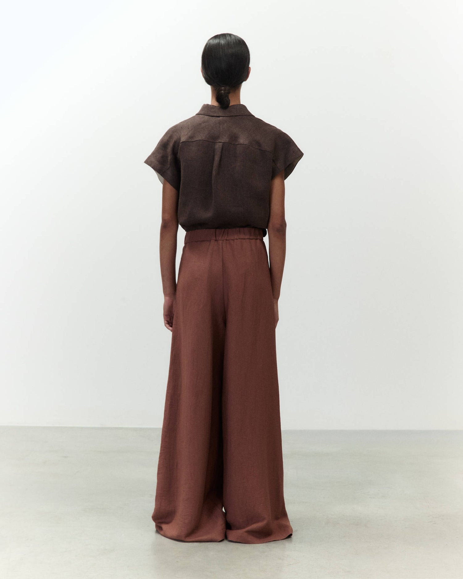 DRAPED LINEN TROUSERS