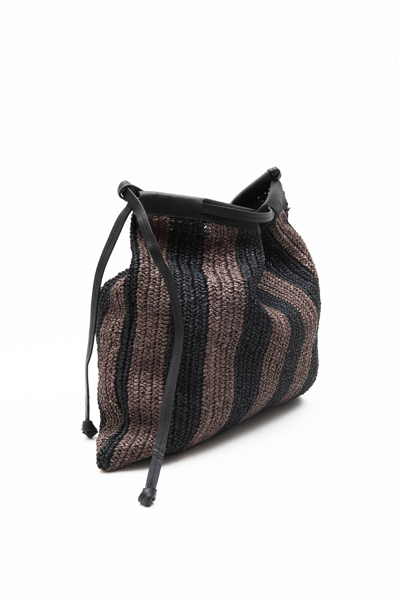 MAXI RAFFIA POUCH