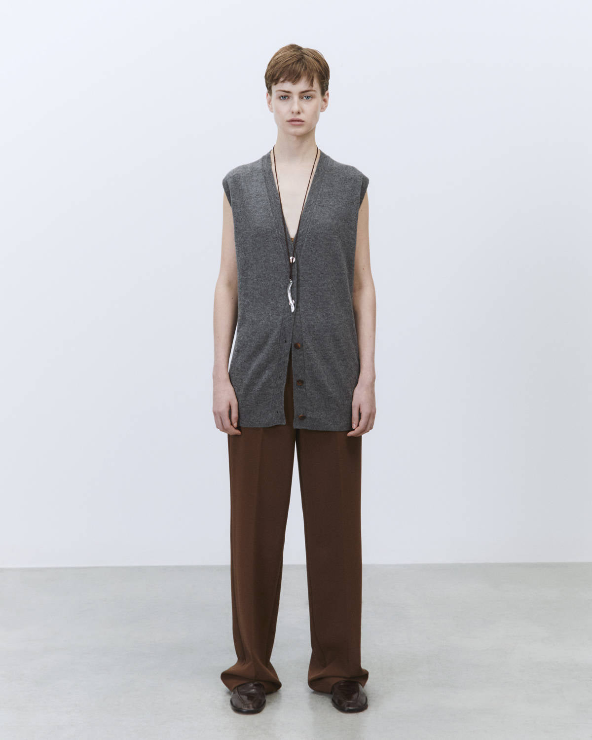 LONG CASHMERE VEST
