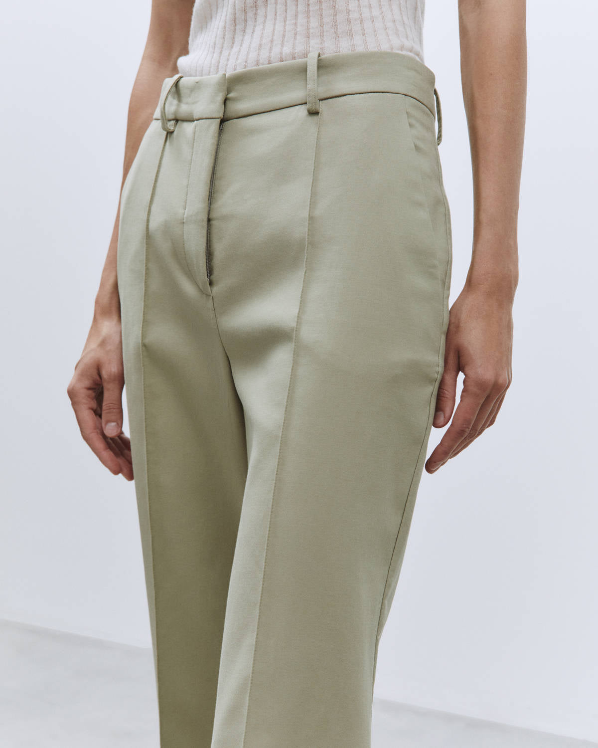 STRETCH FLARED LEG TROUSERS