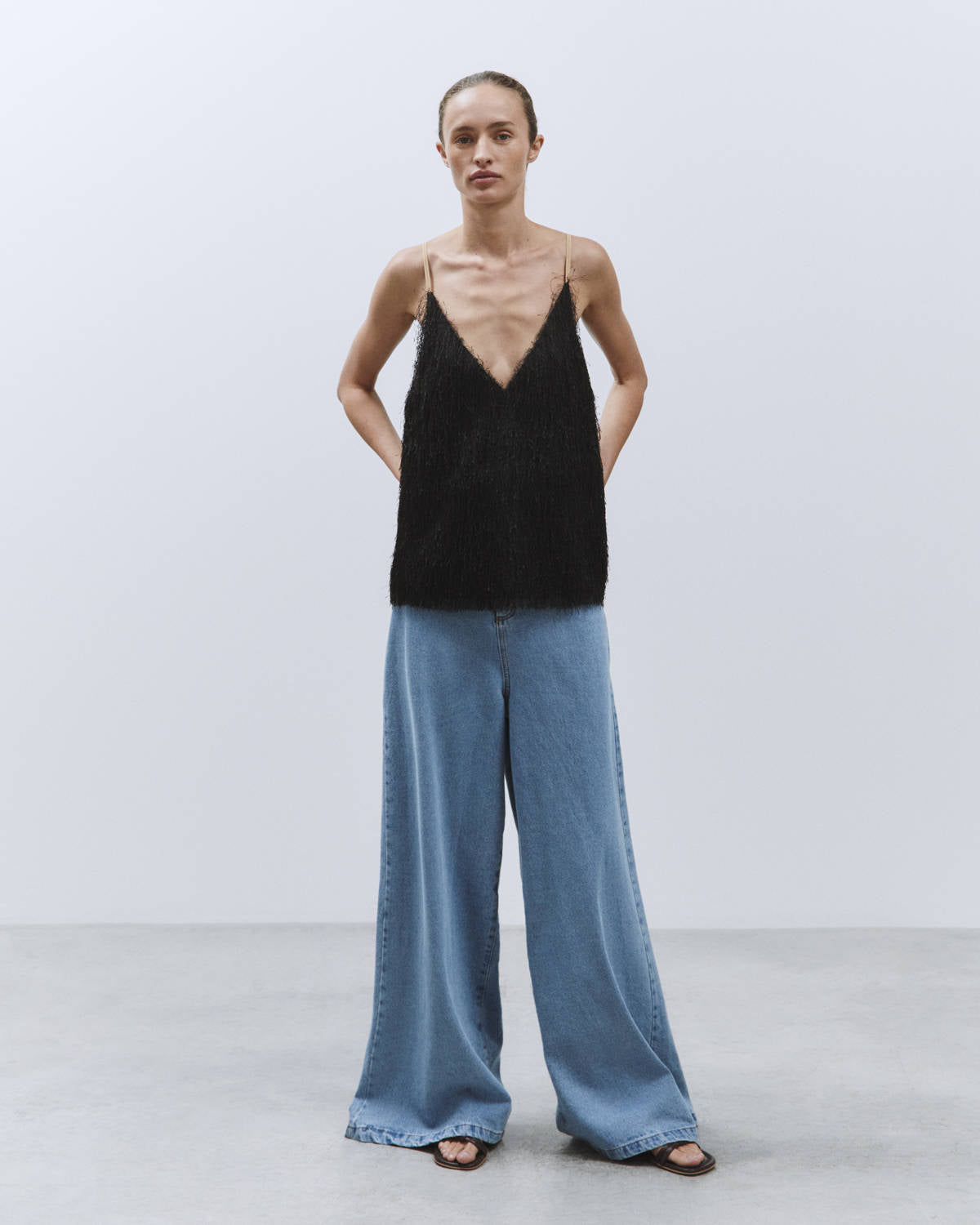 TOP WITH FRINGED FABRIC STRAPS Black