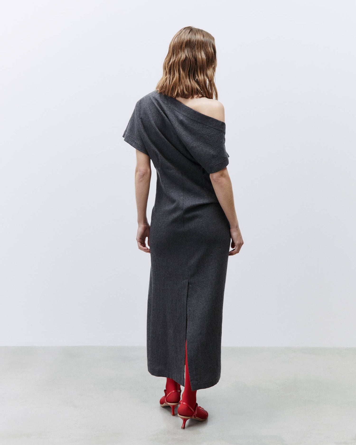 WOOL DRESS WITH ASYMMETRIC SHOULDERS