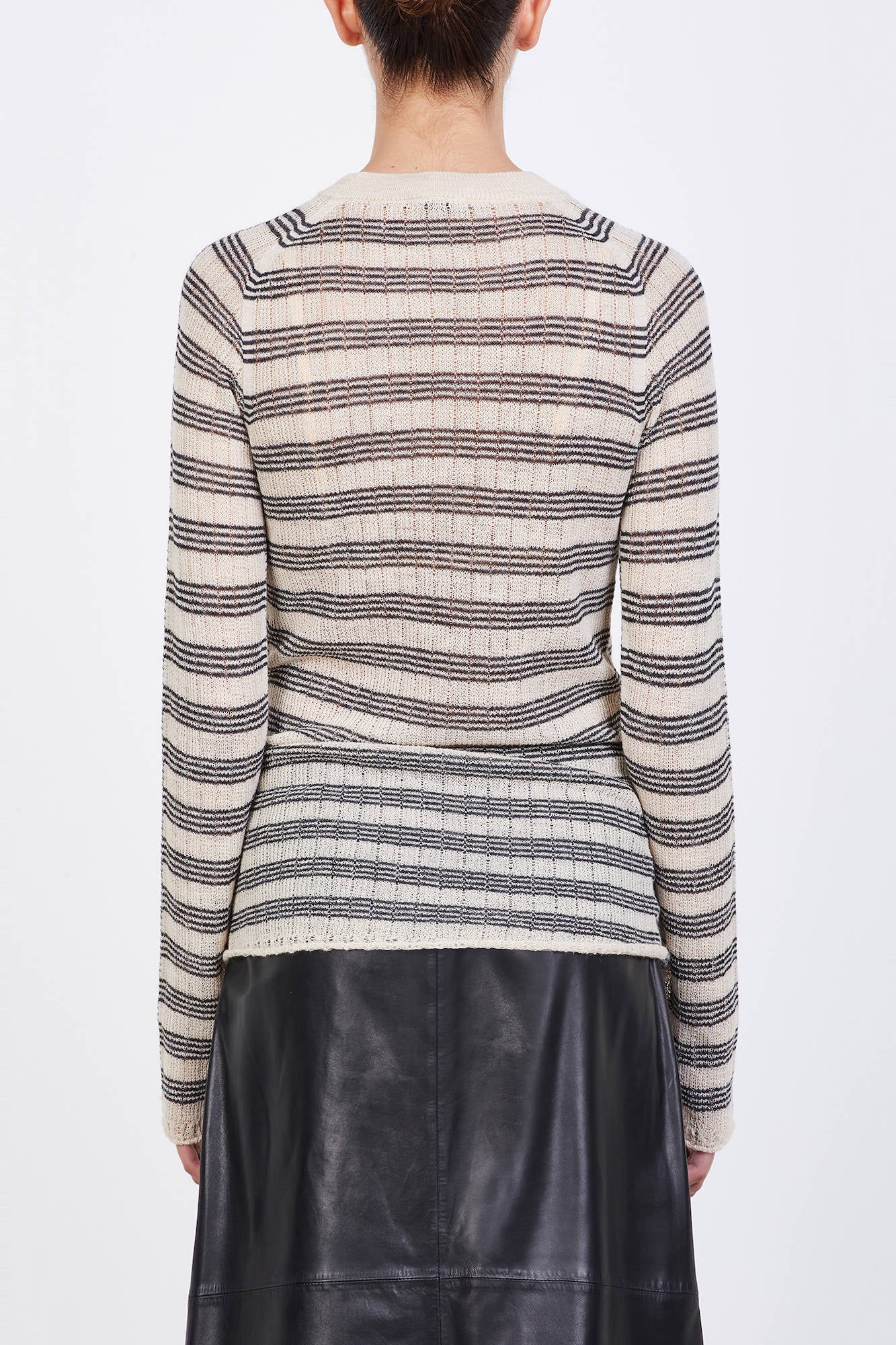 SLIM CREW NECK STRIPED SWEATER